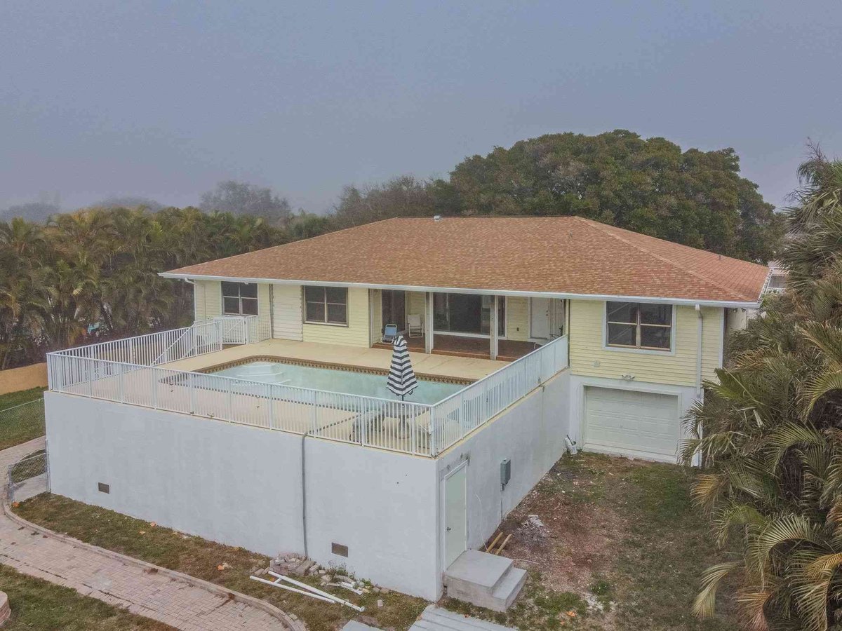 aerial front pool deck angle