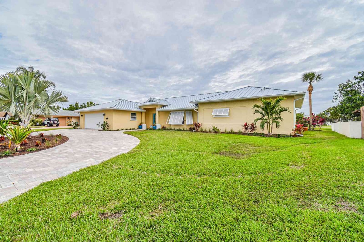 45th st west bradenton exterior front elevation