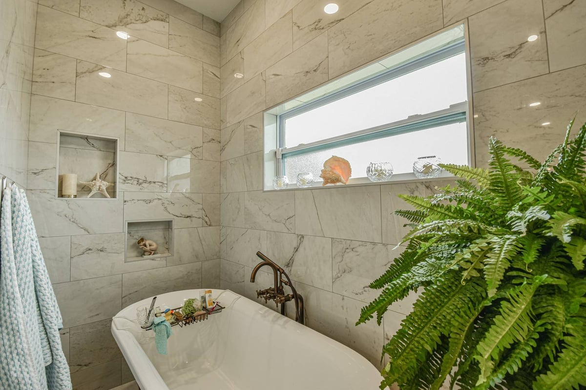 45th st west bradenton tub nook shell decor