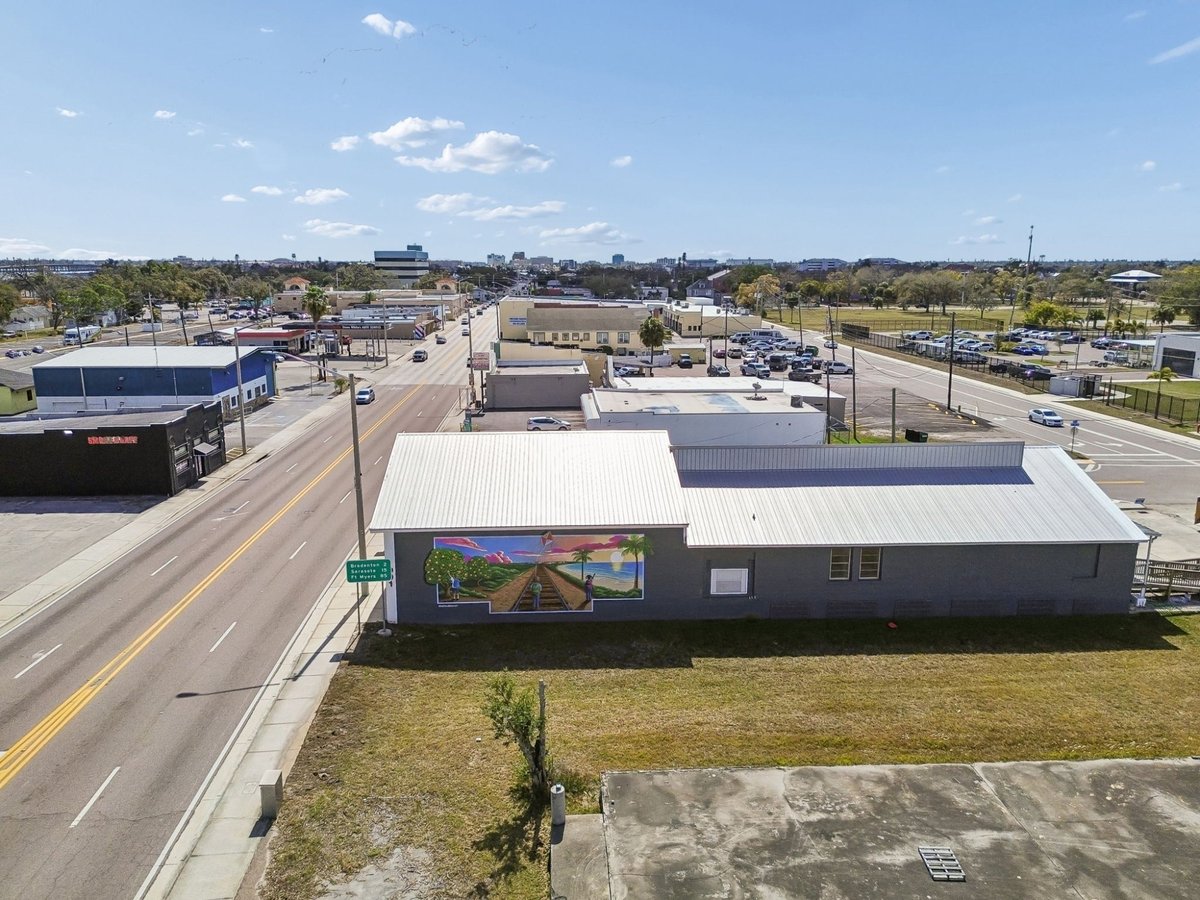 Palmetto Commercial Building Aerial Mural Side Wall Street View