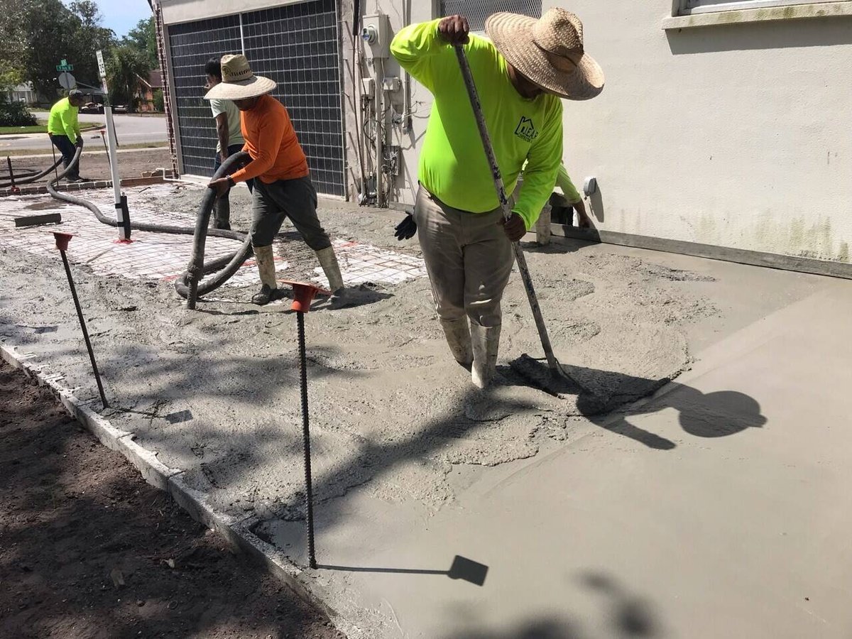 bradenton research center concrete driveway pour finishing crew