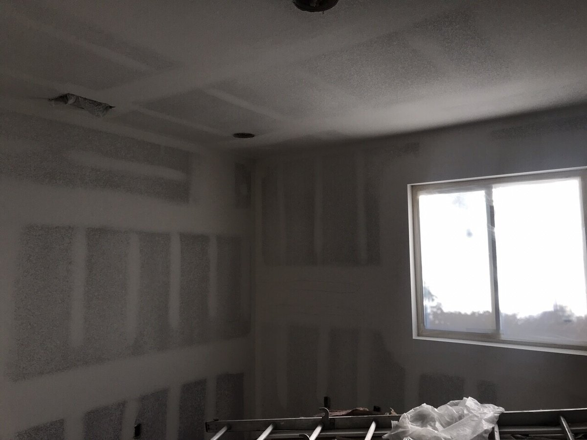 bradenton research center drywall room ceiling walls window