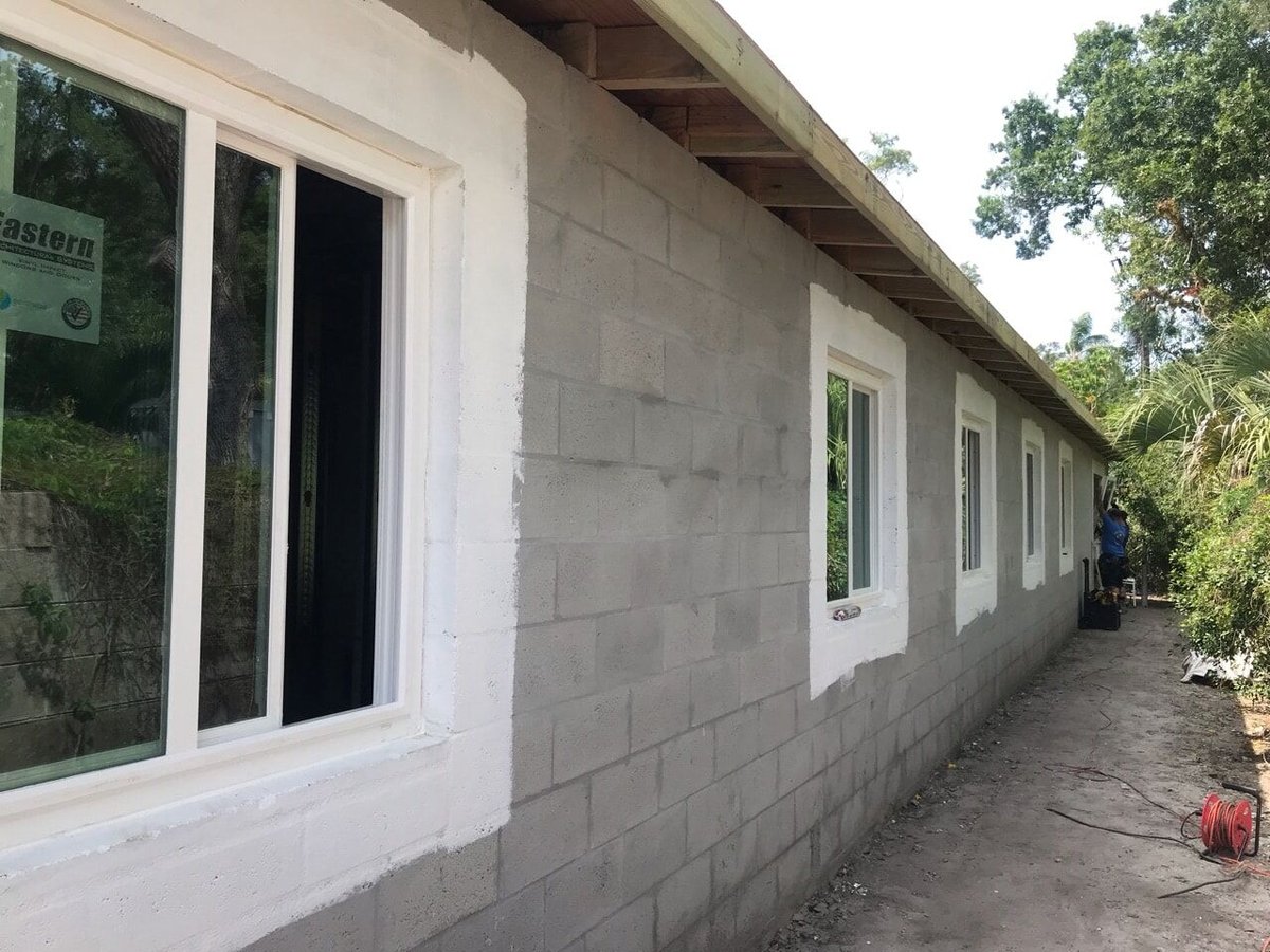 bradenton-research-center-exterior-block-wall-windows-installed