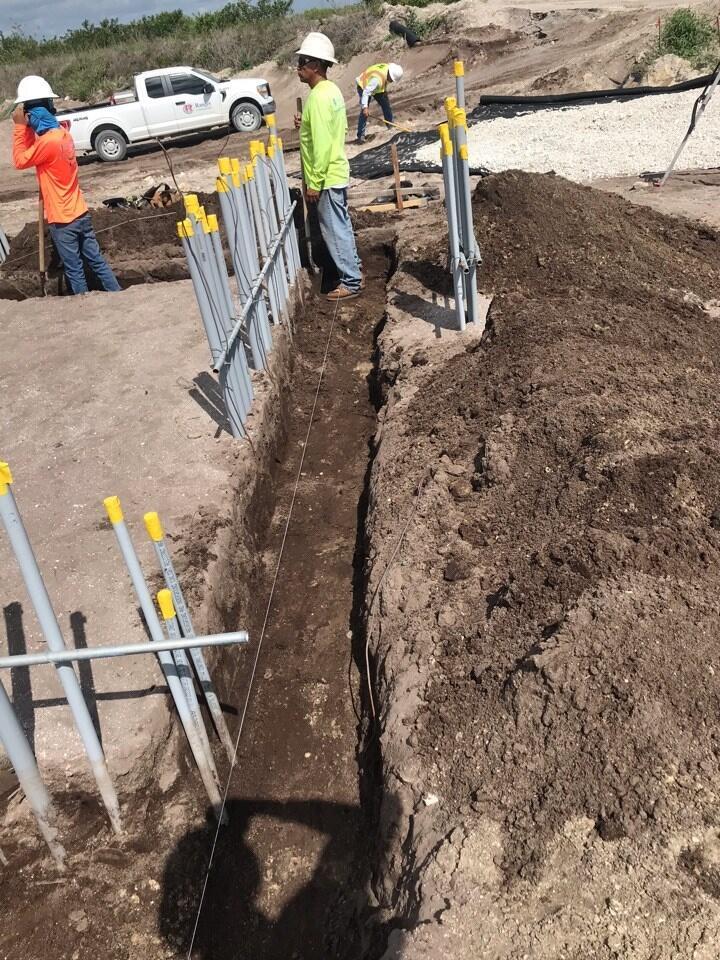 annex-restoration-everglades-conduit-trench-crew-installation