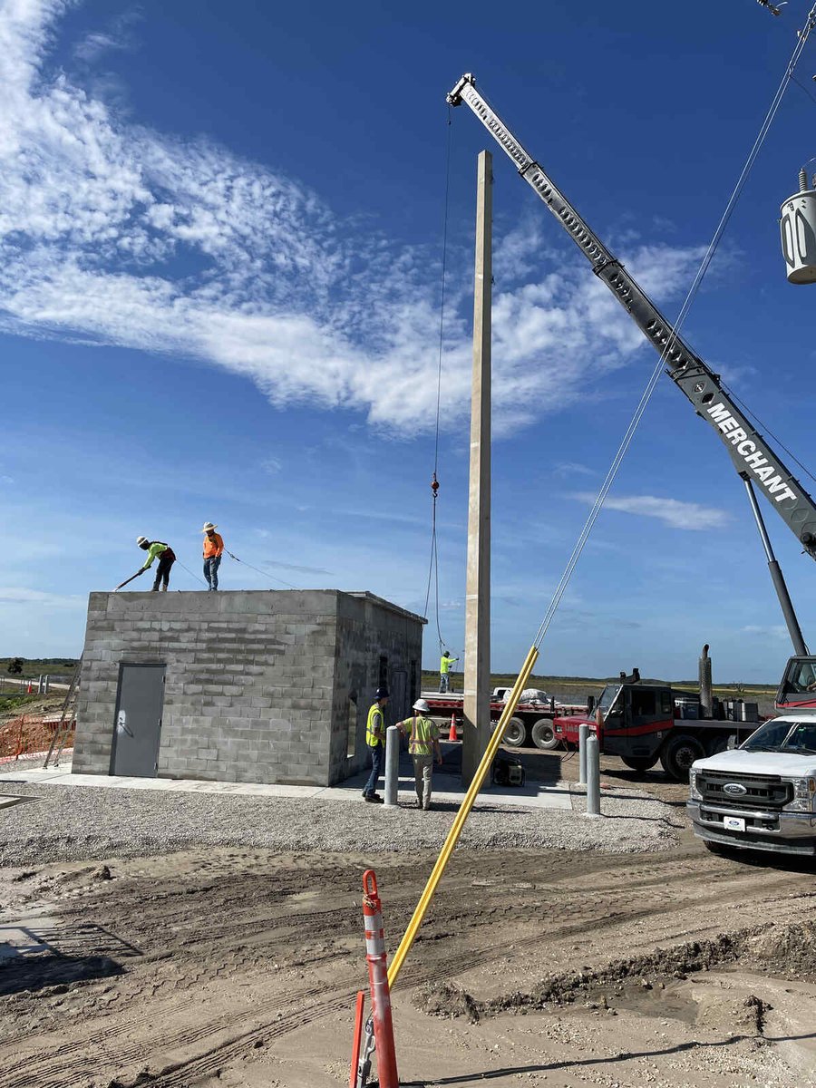 annex-restoration-everglades-crane-pole-installation-roof