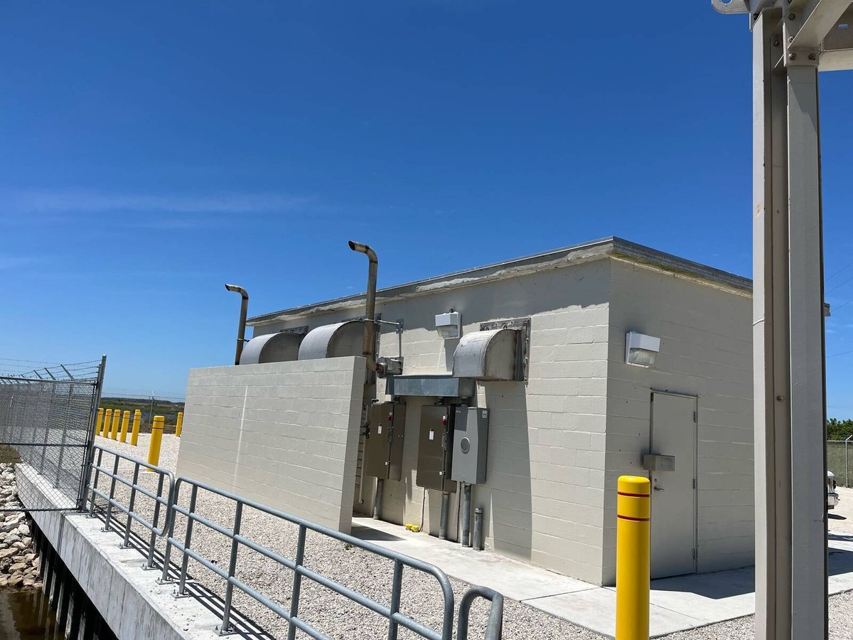 annex-restoration-everglades-pump-station-exterior-completed