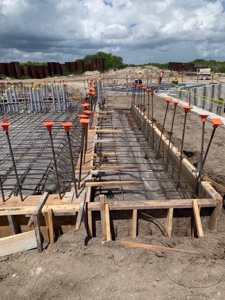 annex-restoration-everglades-rebar-foundation-trench-formwork