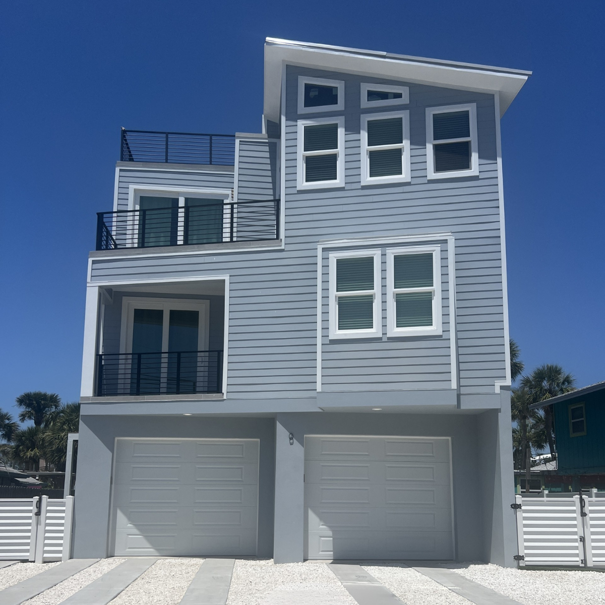 Front view of newly built custom home in Bradenton, FL by Adkins Building &amp; Construction